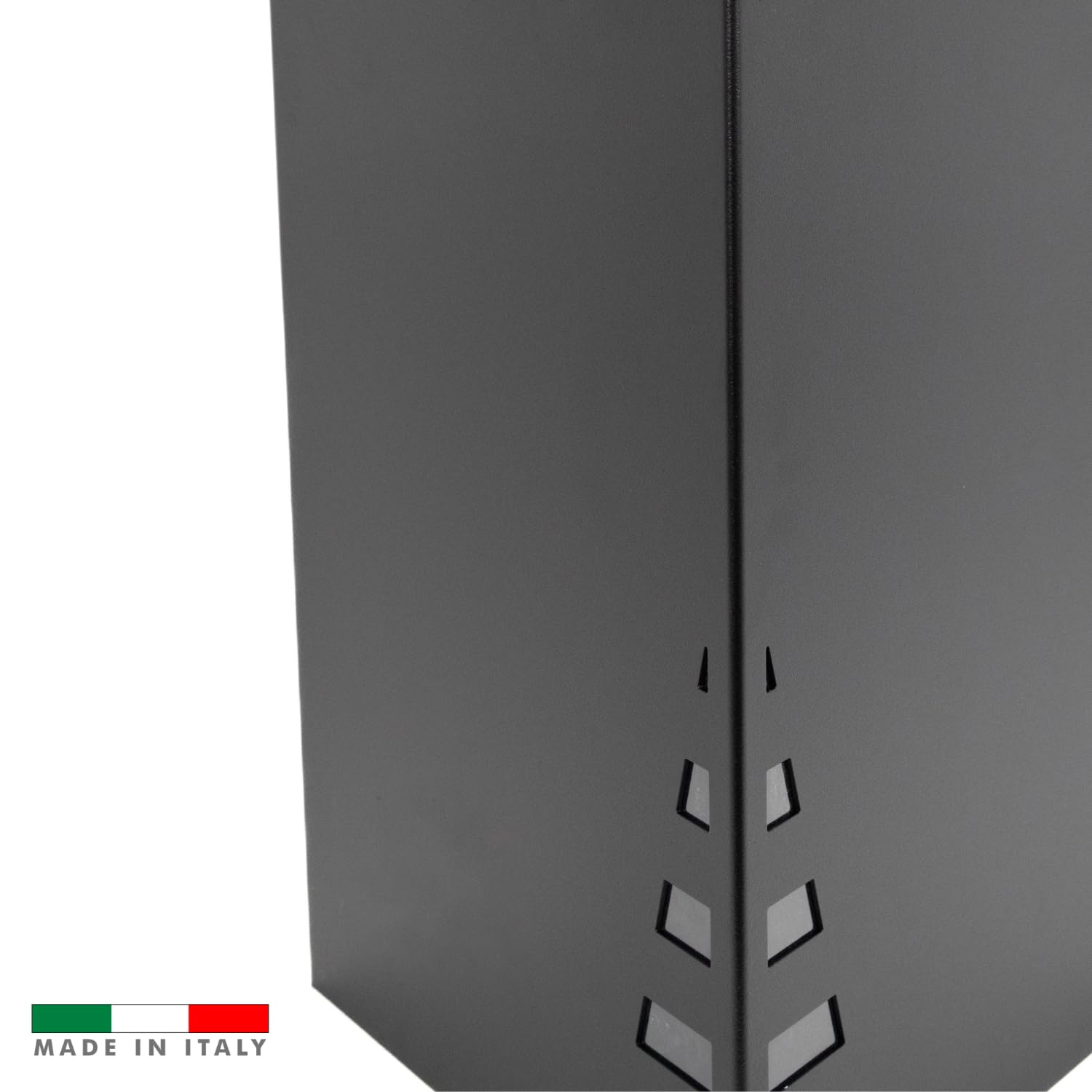 MOHOME Porta Pellet da Interno Made in Italy Contenitore Baule Triangolare Portapellet in Acciaio Nero 65 x 39 x 34 cm Capacità 30 Kg Ruote Girevoli Scatola Cesto per Stufa a Pellet Camino Già Montato