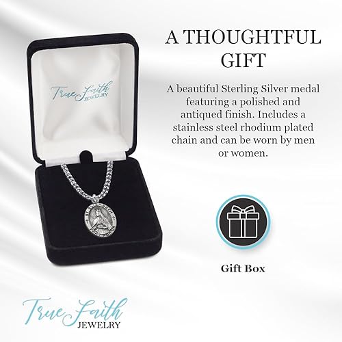 Miniatura 5 de TrueFaithJewelry - Medalla ovalada de plata de ley patrón de enfermeras 06in