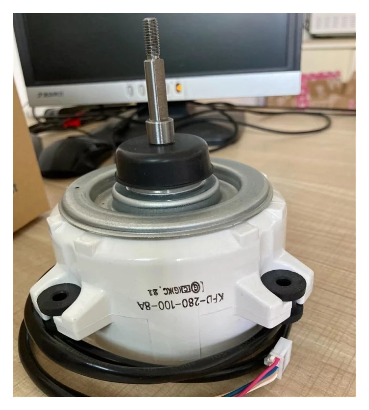 Motore del condizionatore d'aria la macchina di raffreddamento dell'olio compatible avec Daikin AKZ59/AKZ909/ZKJ569/AKJ909 Serie Ventola CC KFD-280-100-8A Sostituisci il motore condizionatore