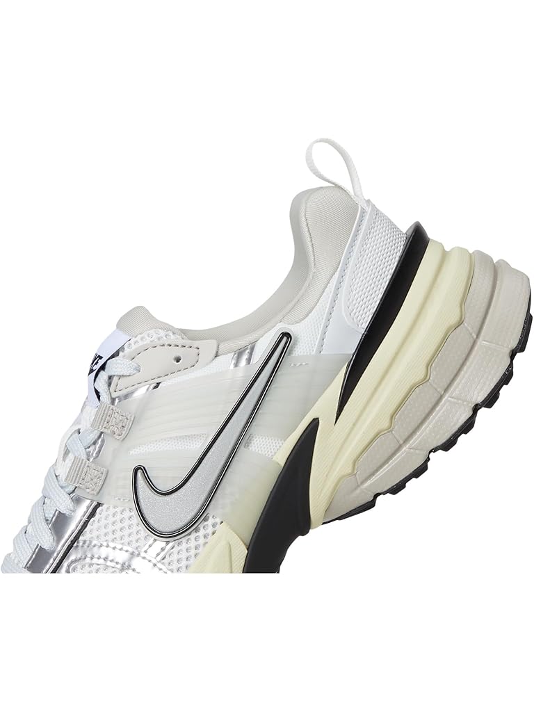 White Nike V2K Run