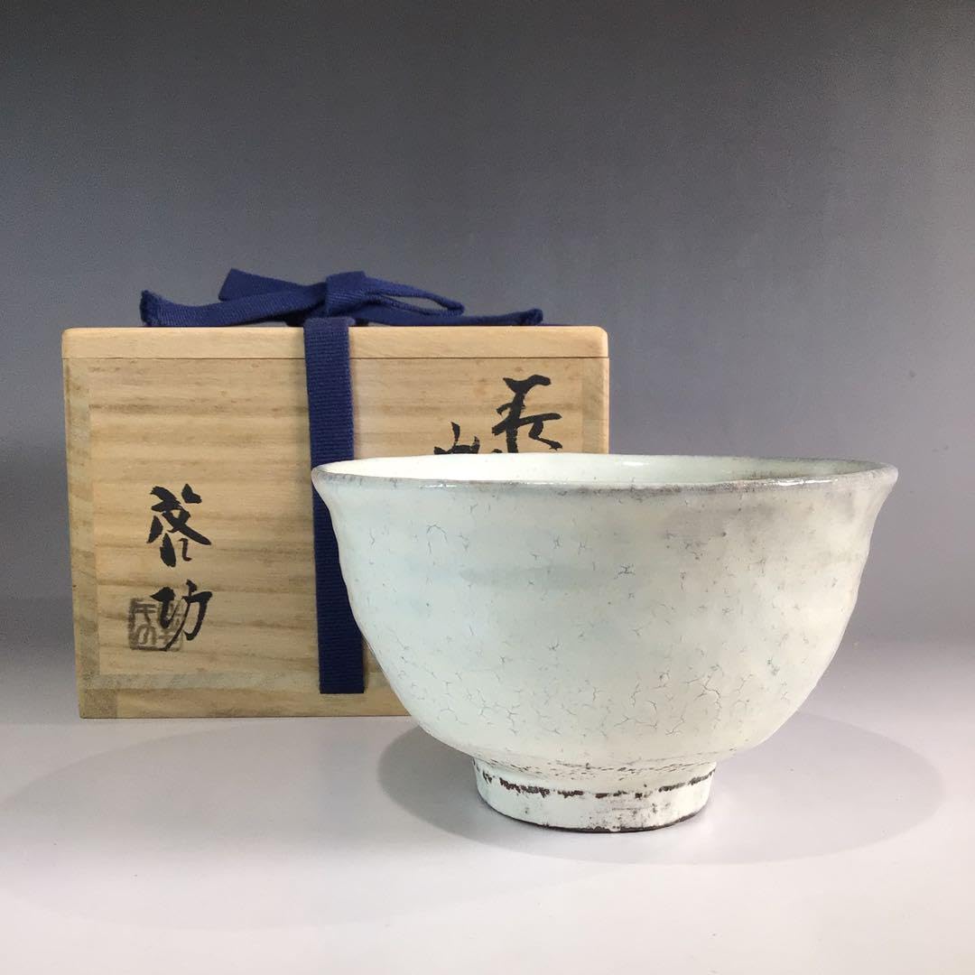 Amazon | P250 茶碗 『萩焼』『煌雪窯 清水啓功造』『粉引茶碗 