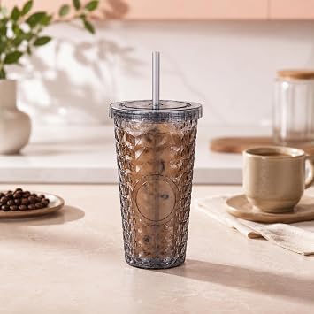Pipetli Mika Bardak 500 ml, Kapaklı ve Pipetli İçecek Bardağı, Soğuk Kahve Meşrubat Smoothie ve Günlük Kullanım İçin Pratik Plastik Bardak (Siyah)