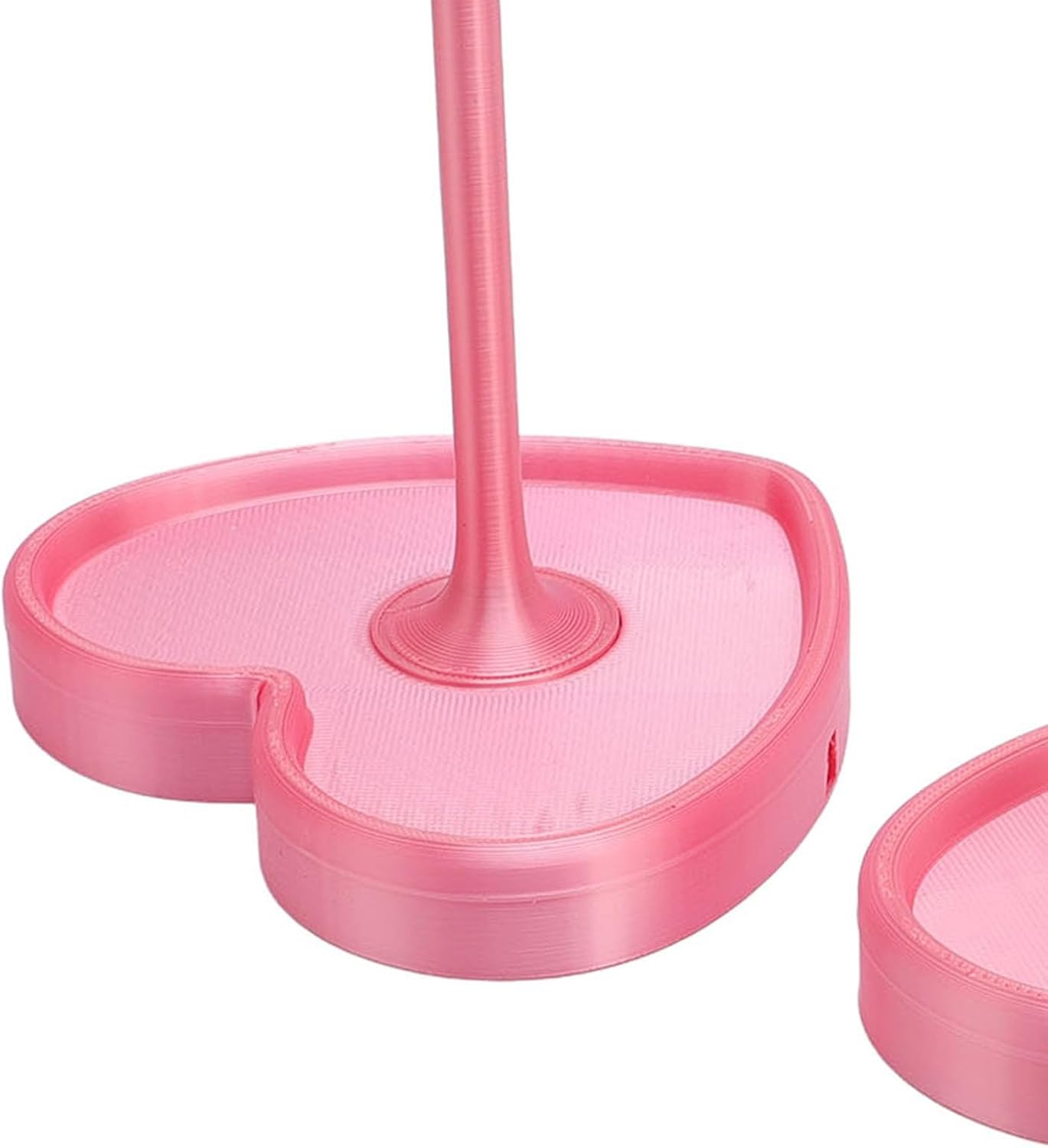 Nurnesy Heart Shaped Yarn Holder Spinner - Pink Yarn Organizer for Knitting and Crocheting, Prevents Tangling
