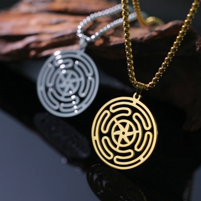 Collana Con Ciondolo Ruota Di Ecate – Cabochon In Vetro E Base In Metallo, Gioiello Fatto A Mano Per Damigelle O Regalo Speciale