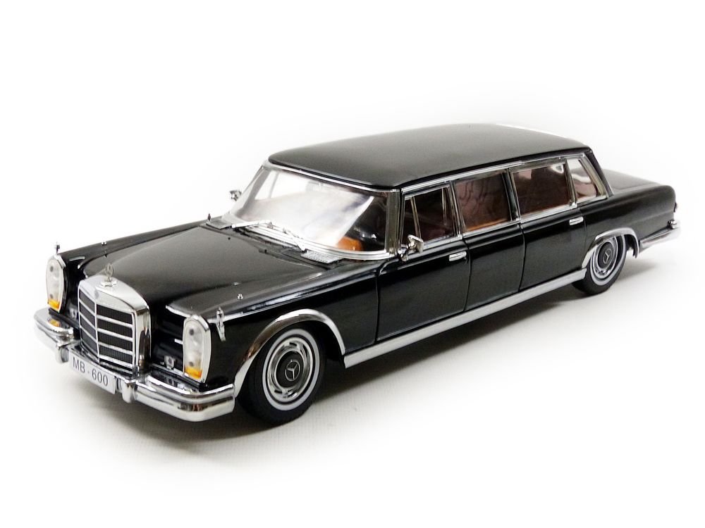 Amazon.co.jp: 1/18 サンスター Sun Star 1966 Mercedes-Benz 600 