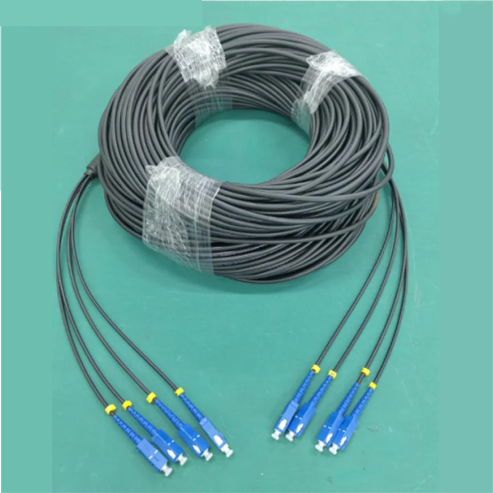 Câble de connexion à fibre optique monomode blindé à 4 cœurs (SC-SC LSZH 350 m)