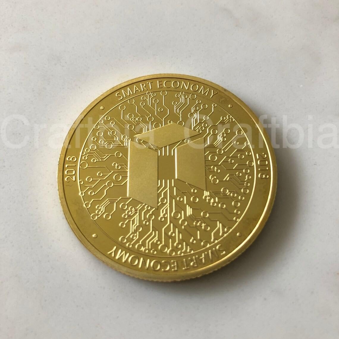 Craftbia Neo Crypto Coin Comes with Round Case- Exceptional Gift for Crypto  Lovers, Collectors, or Investors : Amazon.in: Jewellery