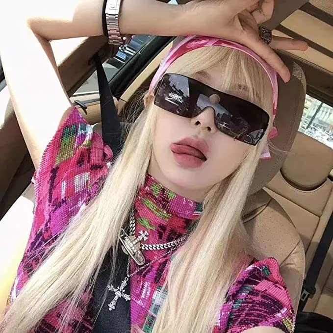 11Pcs Punk Vintage Necklace Set Goth Grunge Saturn Star Indie Butterfly Boho Crystal Y2k Cross Pendent Heart Wing Statement Choker for Women Men3