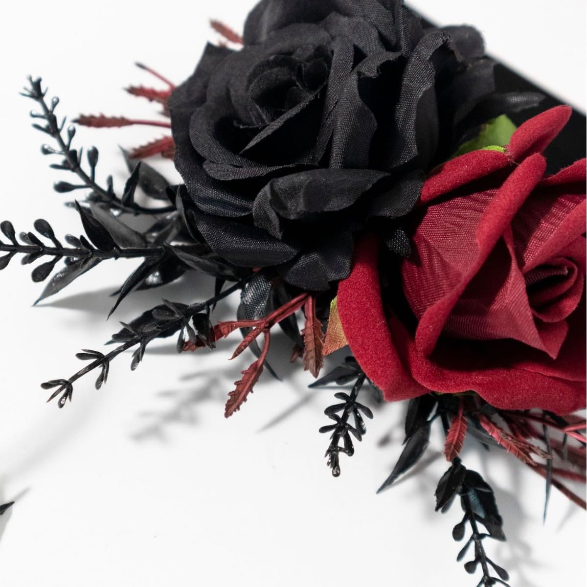 Gothic Boutonniere, ręcznie robiona bombka wampira, czarna, gotycka, róża, kwiat, przypinka, broszka ślubna dla panny młodej, pana młodego, czarna, 4 sztuki