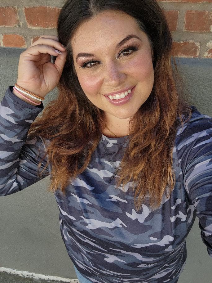 COOTRY Plus Size Workout Tops for Women Long Sleeve Shirts Breathable Dry Fit Athletic Gym Yoga Clothes4