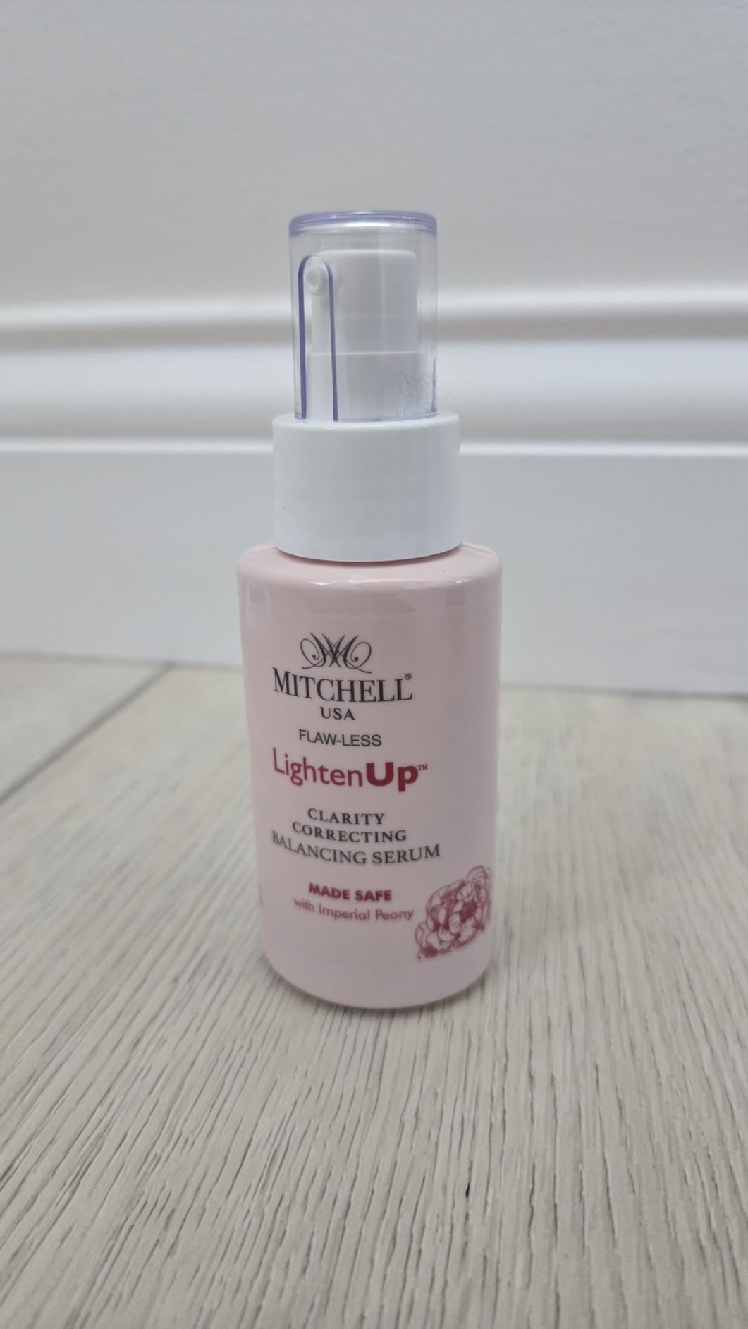 LightenUp Flaw-Less Clarity Correcting Balancing Serum - 1.7 fl oz / 50ml - Brightens Skin, Evens Tone, Hydrates & Refines Texture - Lightweight, Non-Greasy Face Serum for All Skin Types