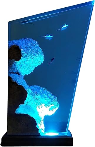 Manta Ray and Diver Scuba Resin Wood Lamp, Deep Blue Sea Lamp, Ocean Theme Diorama, Stingrays Lamp, Diver Lamp, Best Gifts for Loved, Gift for Her