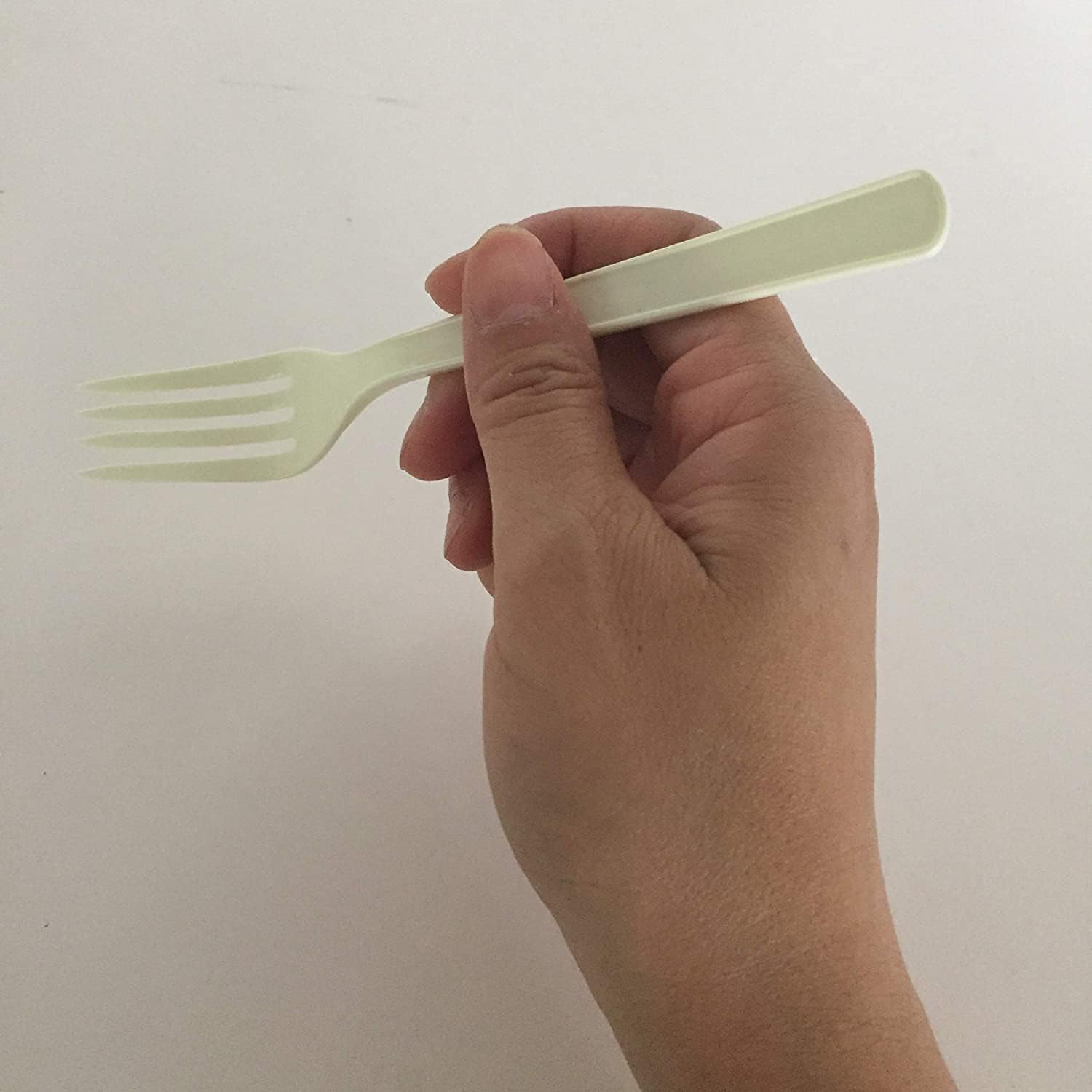 Yamato Bussan Disposable Cutlery Forks, White, 6.3 inches (16 cm), Prosperous Business Forks, Bagless, Commercial Use, Pack of 100