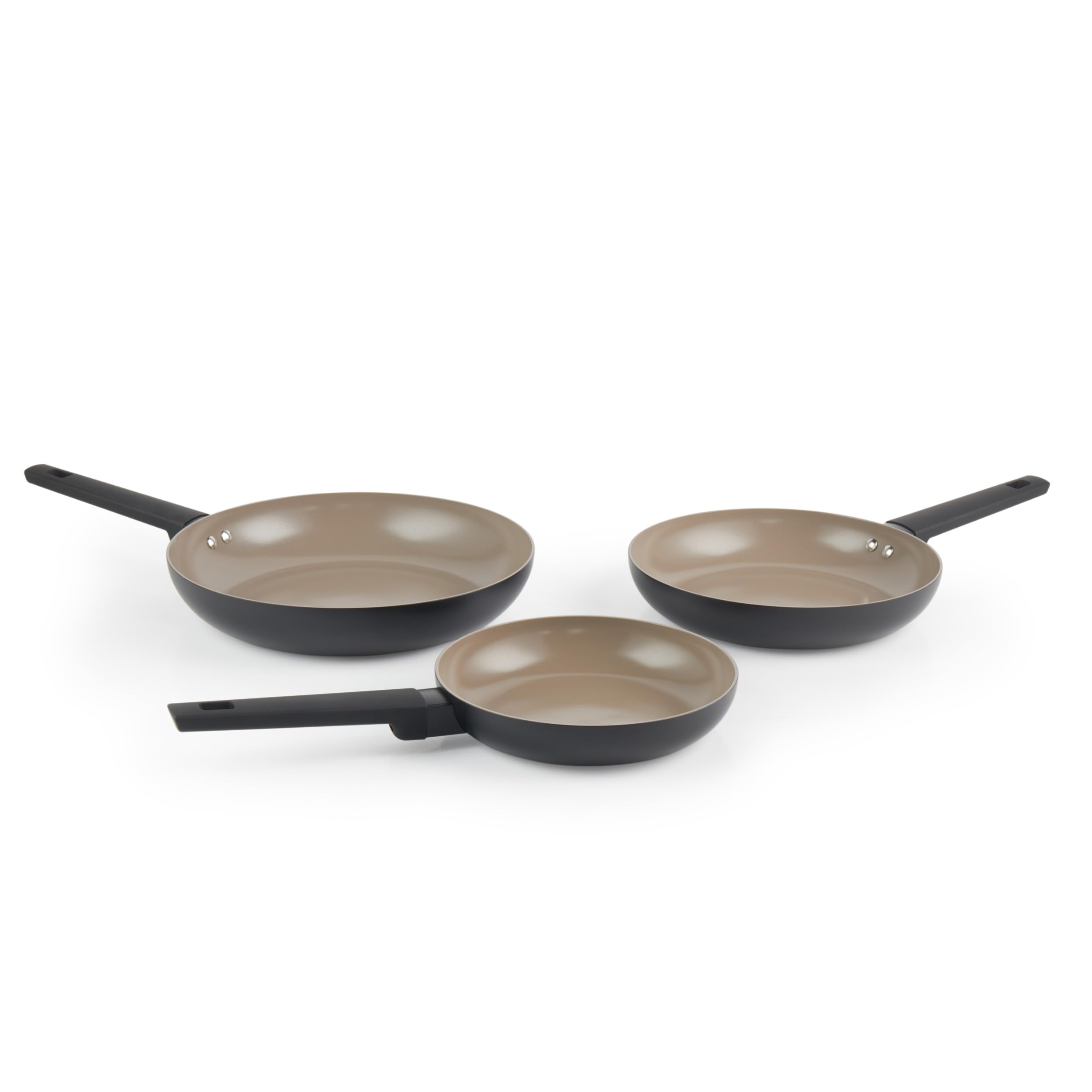 Salter BW12876EU7 Zestaw 3 ceramicznych patelni 20/24/28 cm, korpus z aluminium pochodzacego z recyklingu, powloka wolna od PFOA i PFAS, do plyt indukcyjnych, uchwyt soft-touch, do jajek/omletów