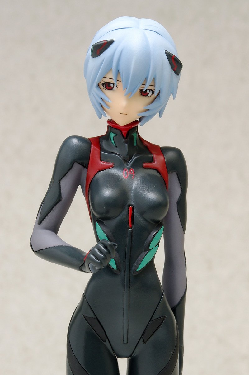Amazon.co.jp: ヱヴァンゲリヲン新劇場版:Q アヤナミレイ (仮称 