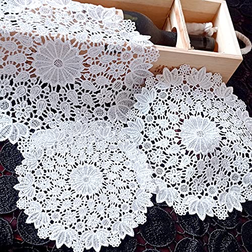 Lot de 4 Sets de Table à Broder en Dentelle Blanche Dessous de Verre Rond en Forme de Table Crochet Complet Coasters Salle à Manger Cuisine Banquet...