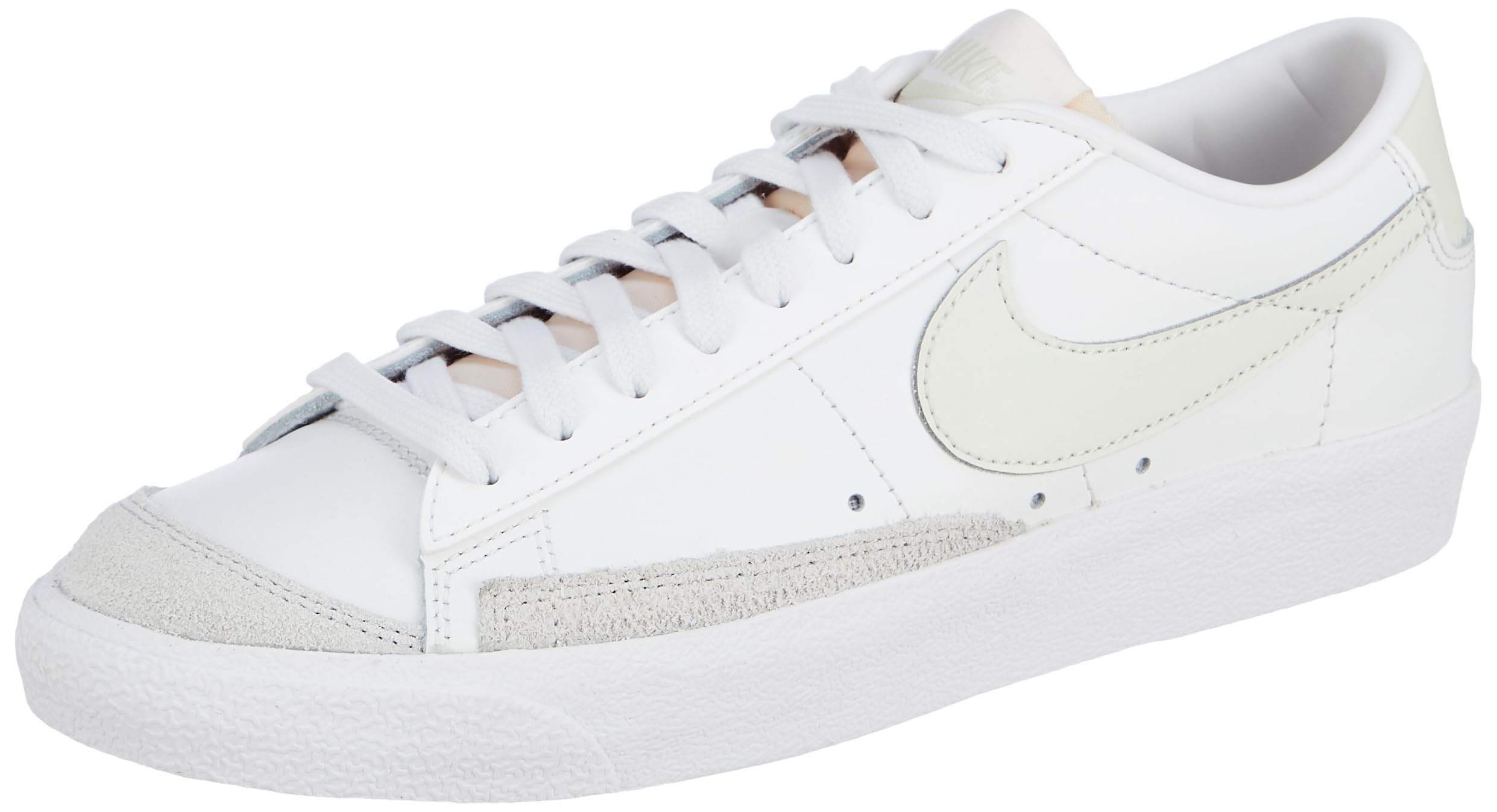 NikeBlazer Mid '77 Vntg mens Basketball Shoes