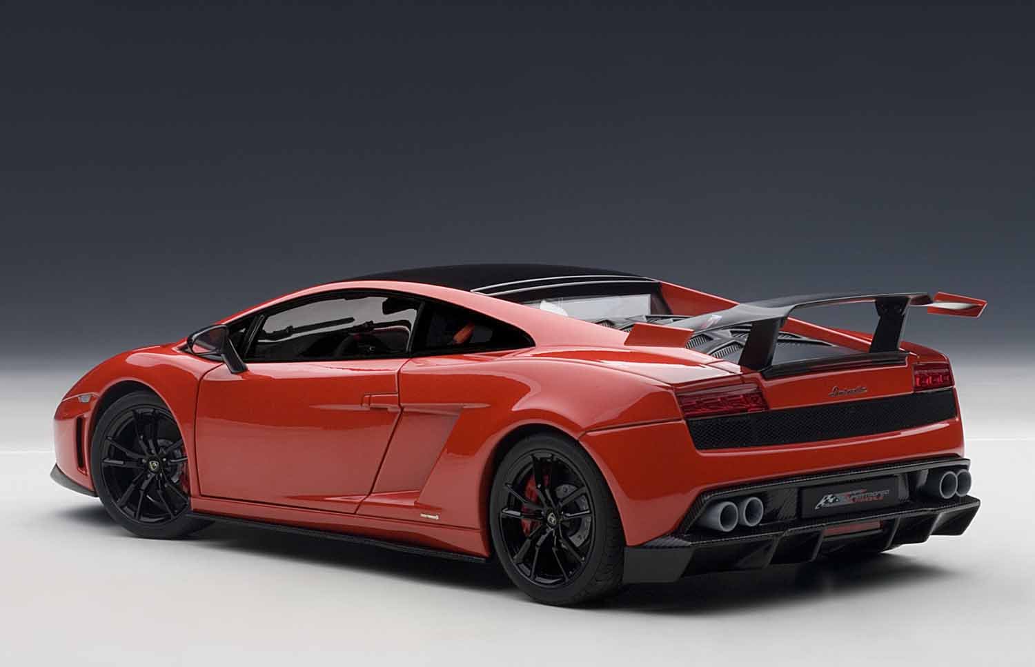 Amazon | AUTOart 1/18 ランボルギーニ ガヤルド LP570-4 スーパー 