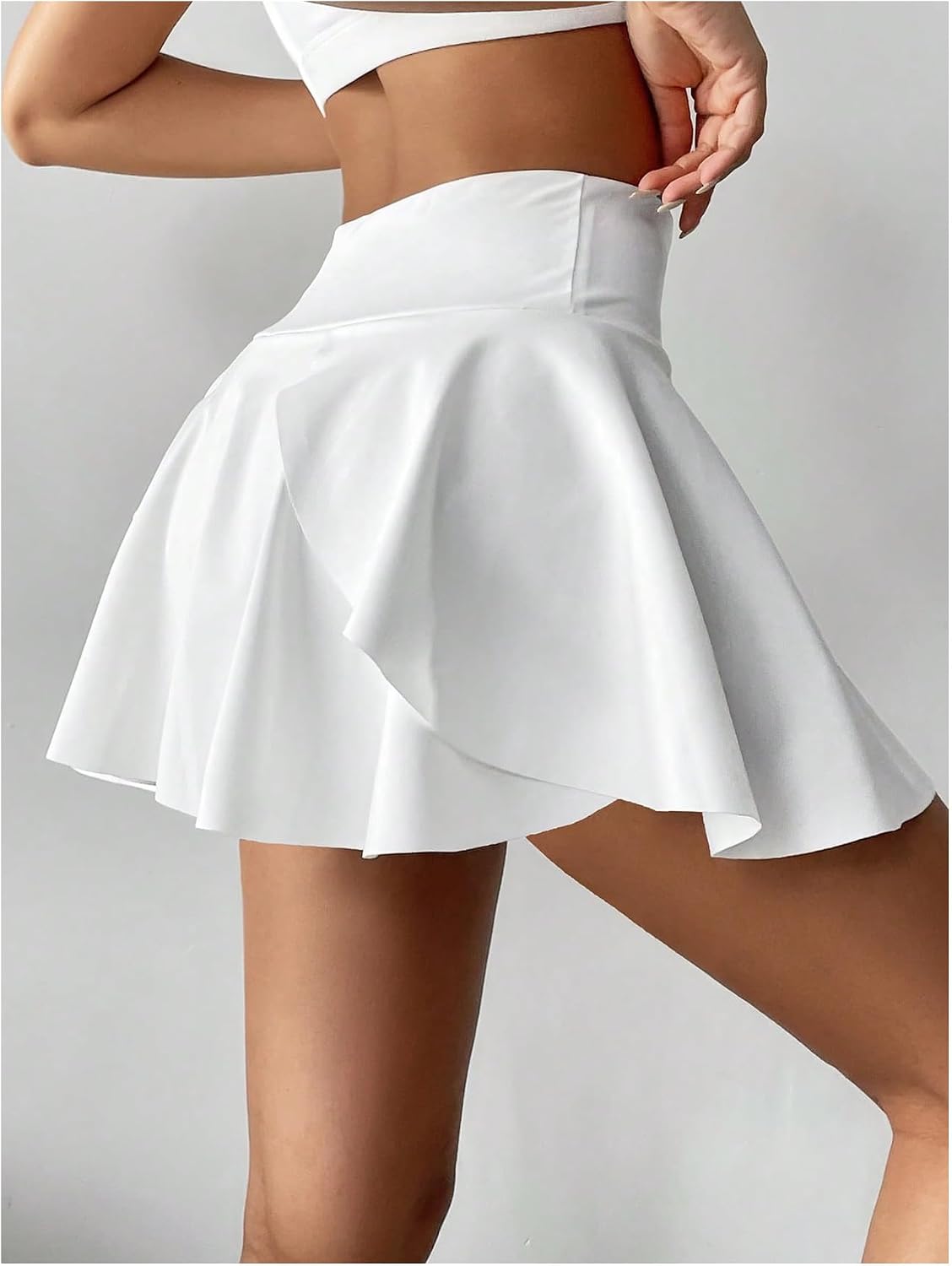 WDIRARA Women's A Line Skorts Elastic Waist Ruffle A Line Workout Golf Skirt Shorts with Pockets