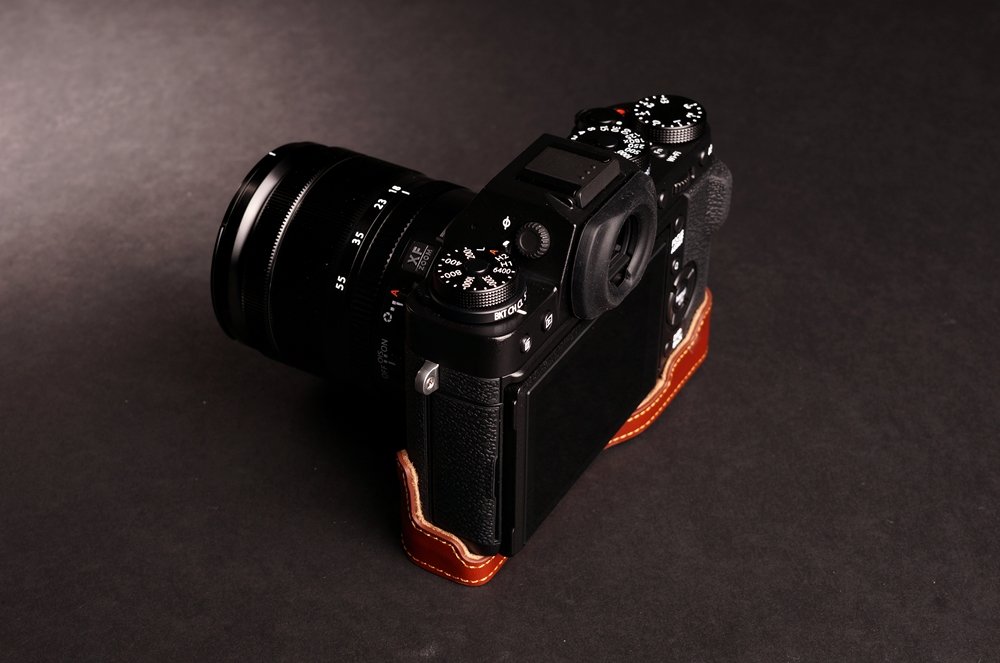 Étui pour caméra en cuir PU, demi-coque pour Fujifilm XF10 FUJI X-F10, fond ouvert noir brun café  44