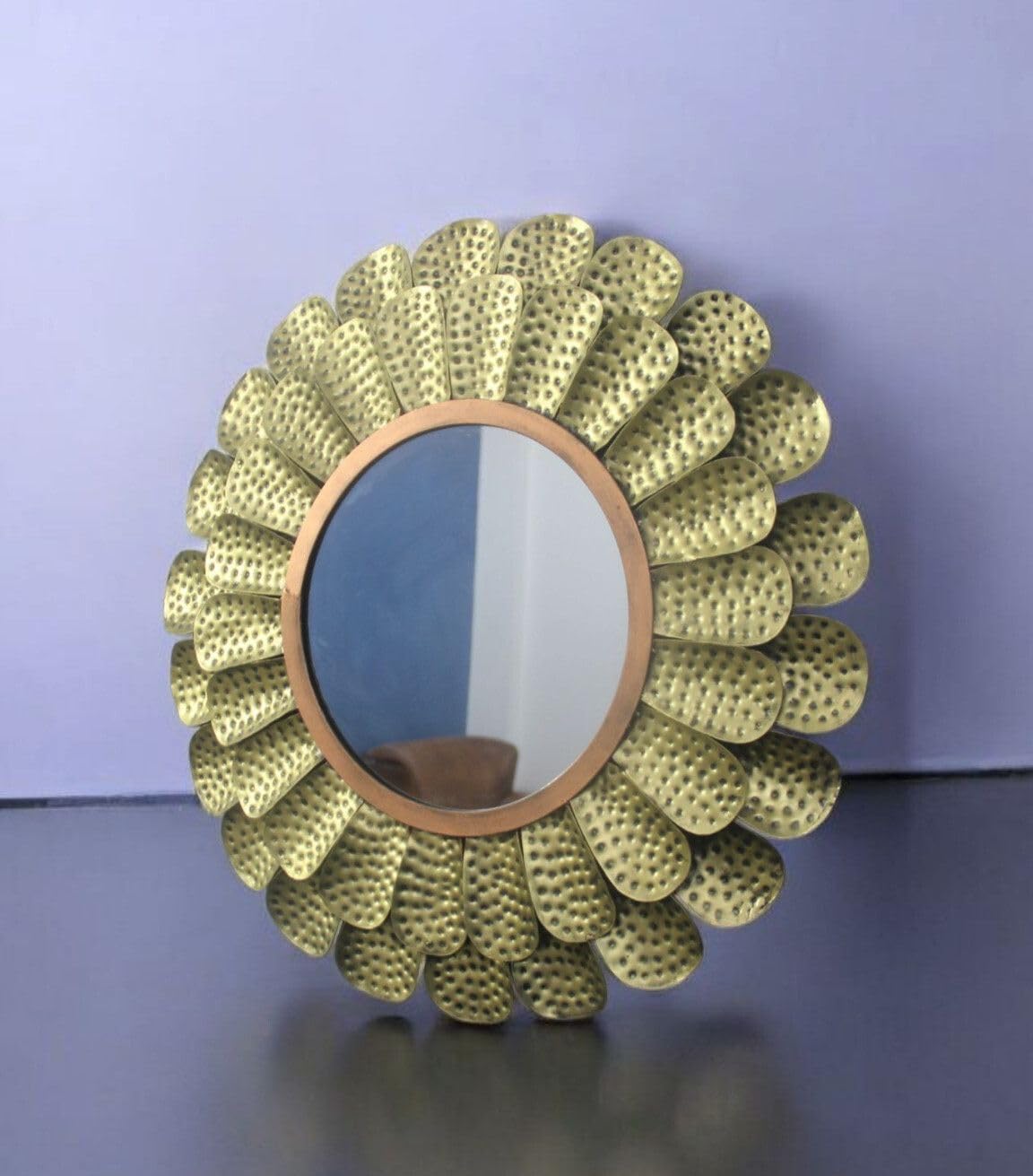 Malik Designs Handcrafted Golden Leaf Round Metal Mirror for Home Decor- Decorative Mirror (Round Finish : Matte)