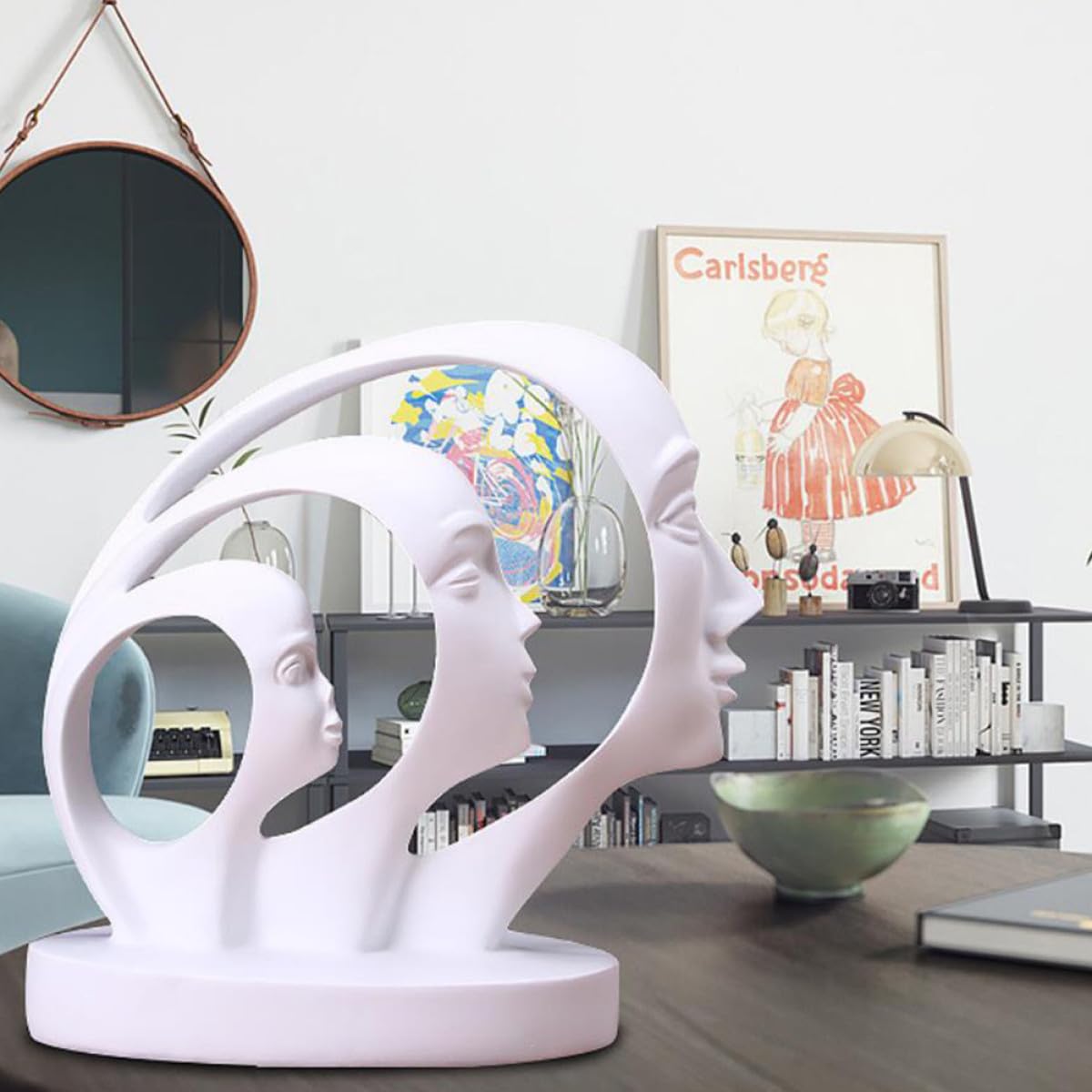 Beavorty Adorno Artesanal de Resina para Decoración del Hogar, Figura Elegante y Delicada para Dormitorio u Oficina, Diseño Único y Estilo Moderno en Blanco