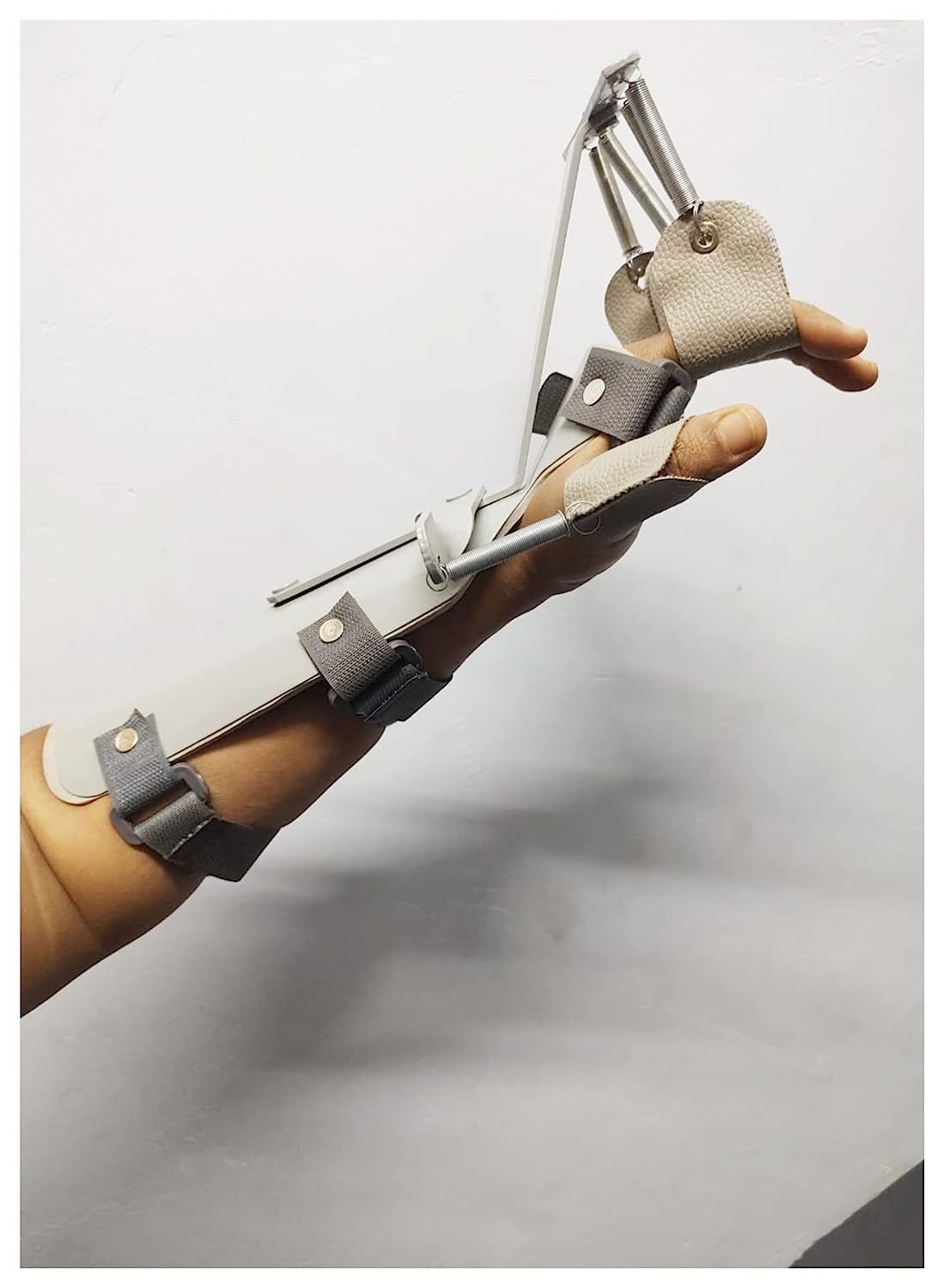 LX LINHOX® Dynamic Cockup Splint With Finger Extension Assist LEFT HAND (MEDIUM LEFT HAND) (B0CGNQM11H) Amazon Price History, Amazon Price Tracker