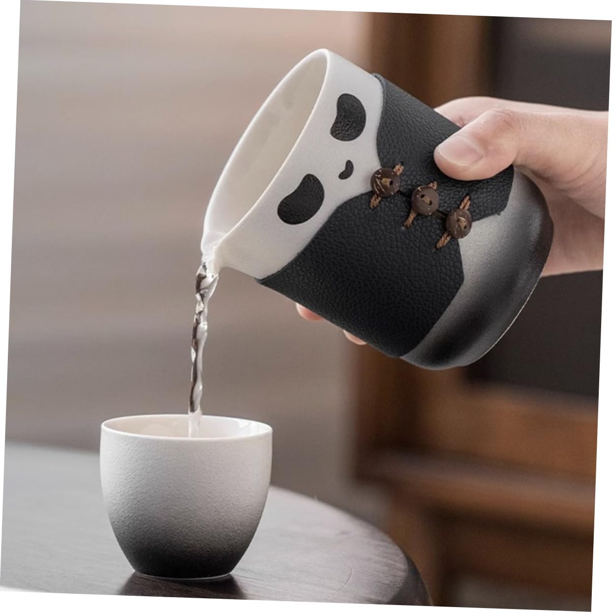 VOSAREA Tasse à Thé Chinoise en Céramique avec Filtre, 1 Pièce | Panda, Usage Bureau et Dégustation Quotidienne, Paroi Intérieure Émaillée Uniforme, Surface Lisse