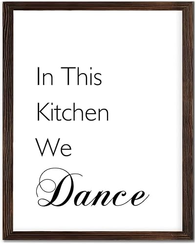 In This Kitchen We Dance - Letrero de madera para decoración de pared con citas religiosas letrero de madera enmarcado estilo rústico de granja 197