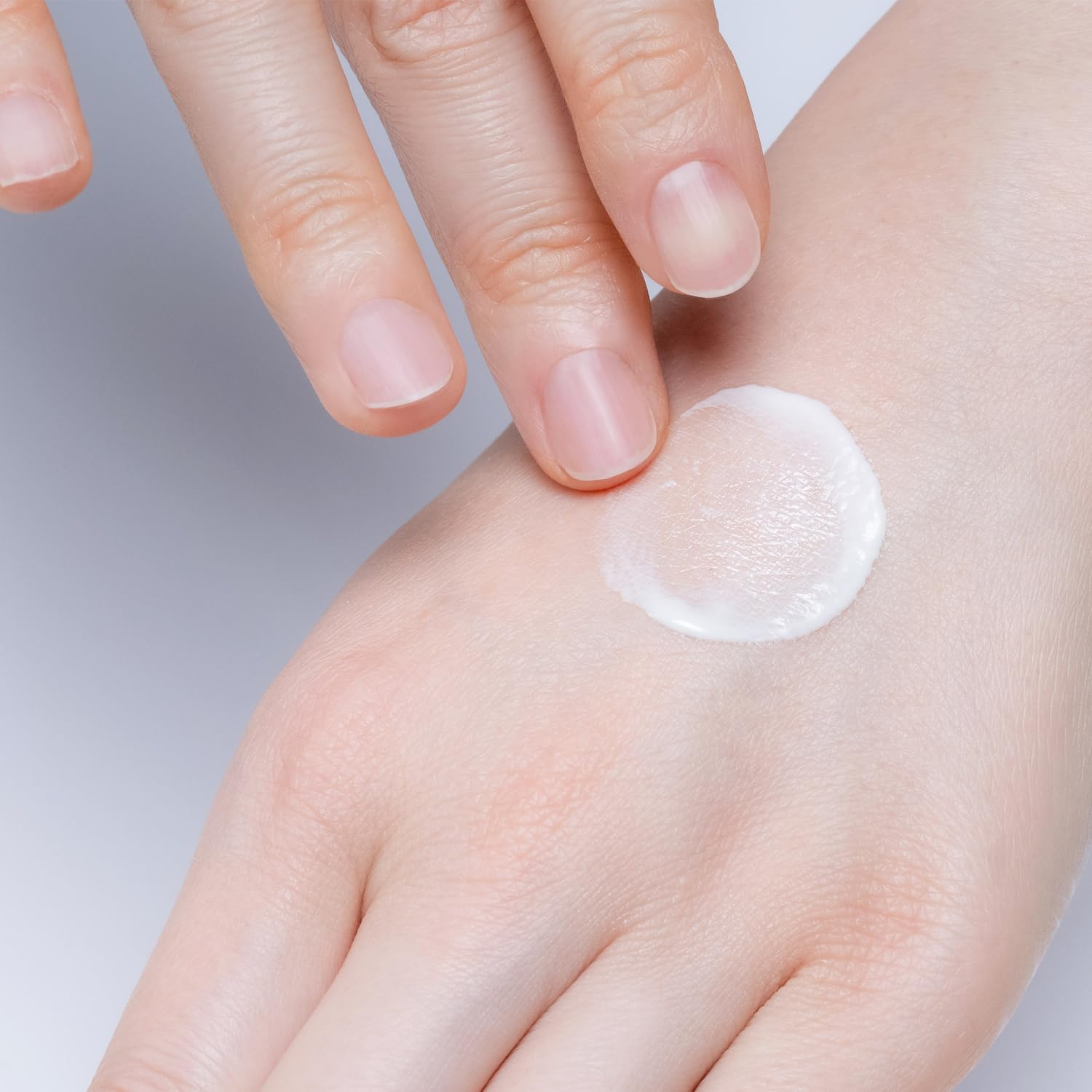 Kose SUNCUT Perfect UV Essence 80g SPF50+/PA++++, 80 g (Pack of 1) - Image 3