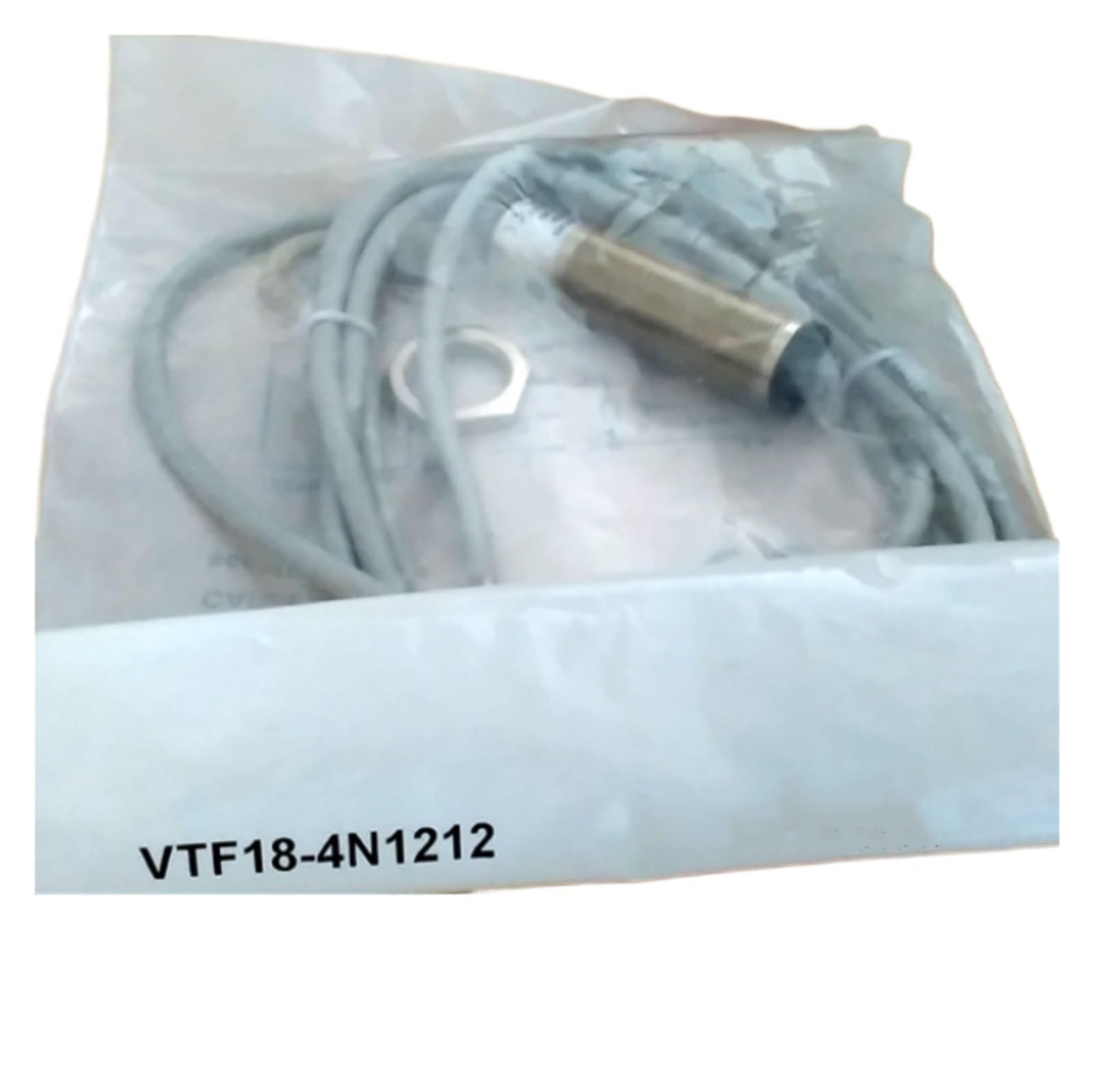 YWZVBSDCS VTF18-4N1212 photoelectric switch sensor