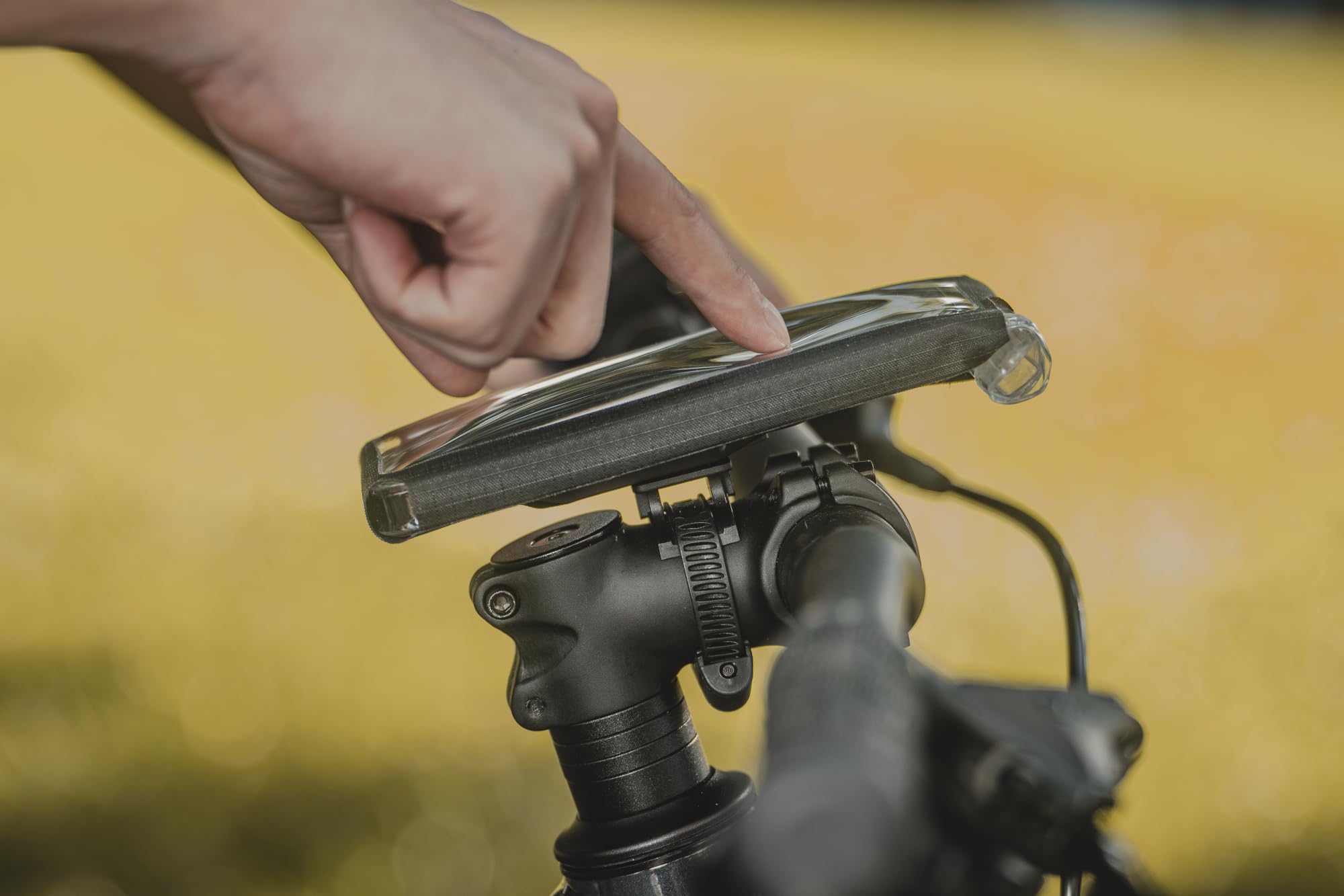 Topeak Drybag na telefon pasuje do ekranu o przekątnej do 6,1 cala, wodoodporne etui na telefon do użytku na rowerze, czarne