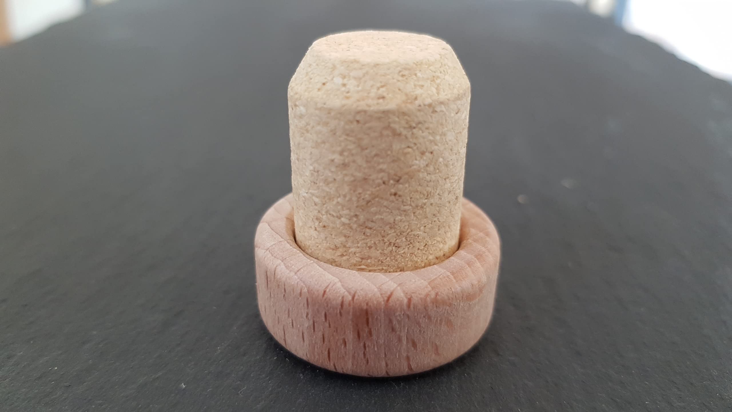Lot de 100 Bouchons en Liège Avec Poignée en Bois 19,5 mm | Pressé | Aggloméré | Pour Gin, Spiritueux, Huiles et Jus | Du Portugal | Taille du Manche 29 x 12 mm