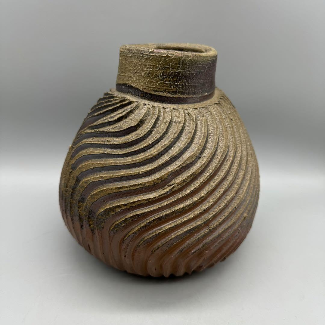 Amazon.co.jp: 備前焼 柴岡紘一 扁壺 共箱花入 骨董 アンティーク  