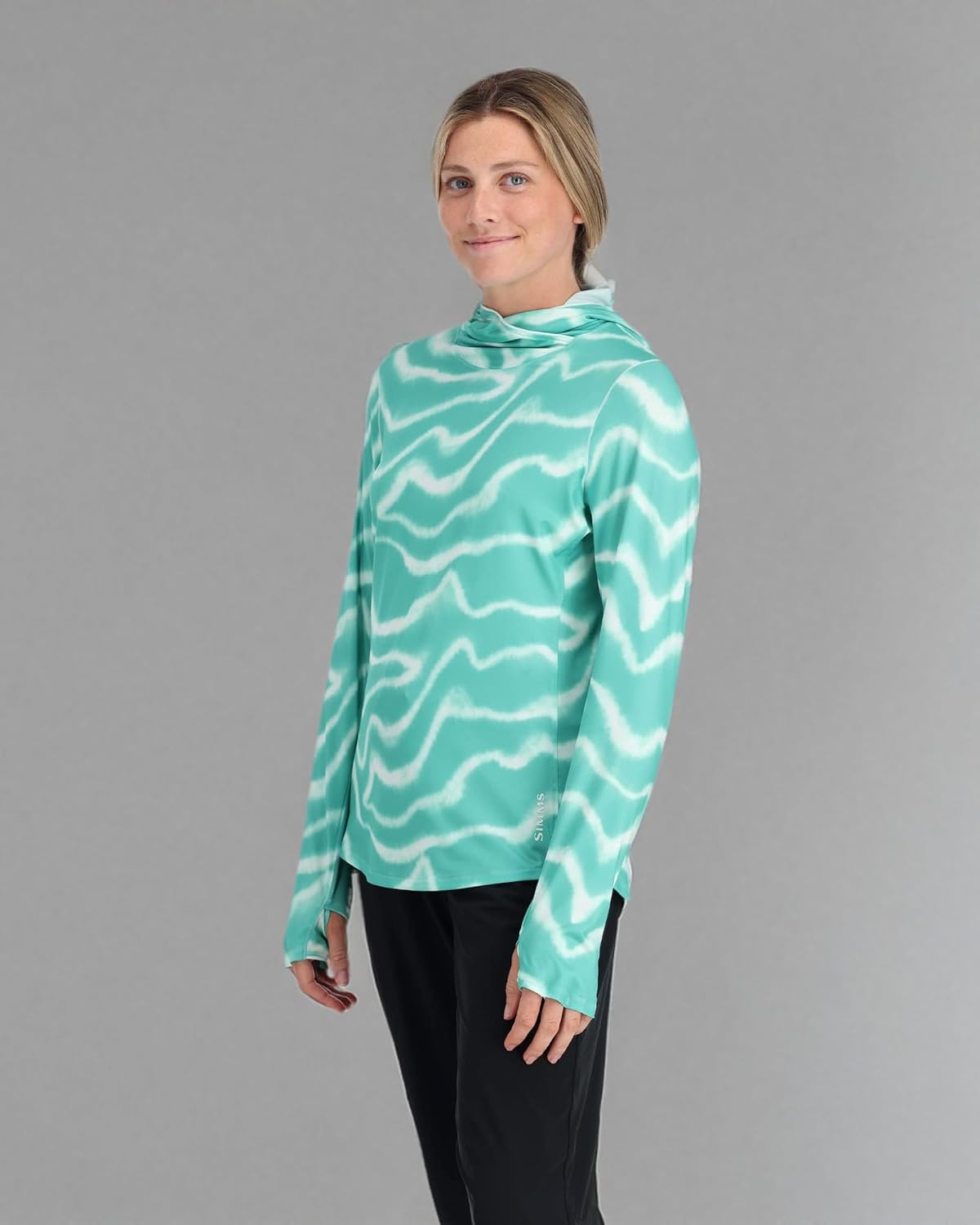Simms Women’s Solarflex Fishing Hoody Shirt with UPF 50 - Wave Print Gulf Blue - Medium - Image 4