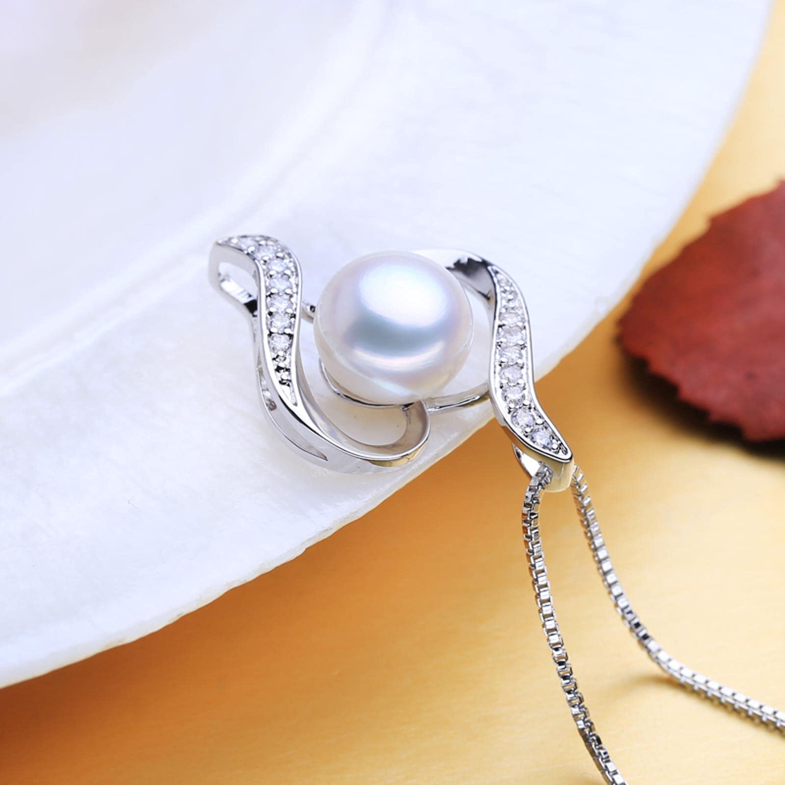 Set di Gioielli in Argento Sterling 925 Orecchini A Bottone con Perle Naturali Collana A Catena con Ciondolo Bohémien Personalizzata per Le Donne