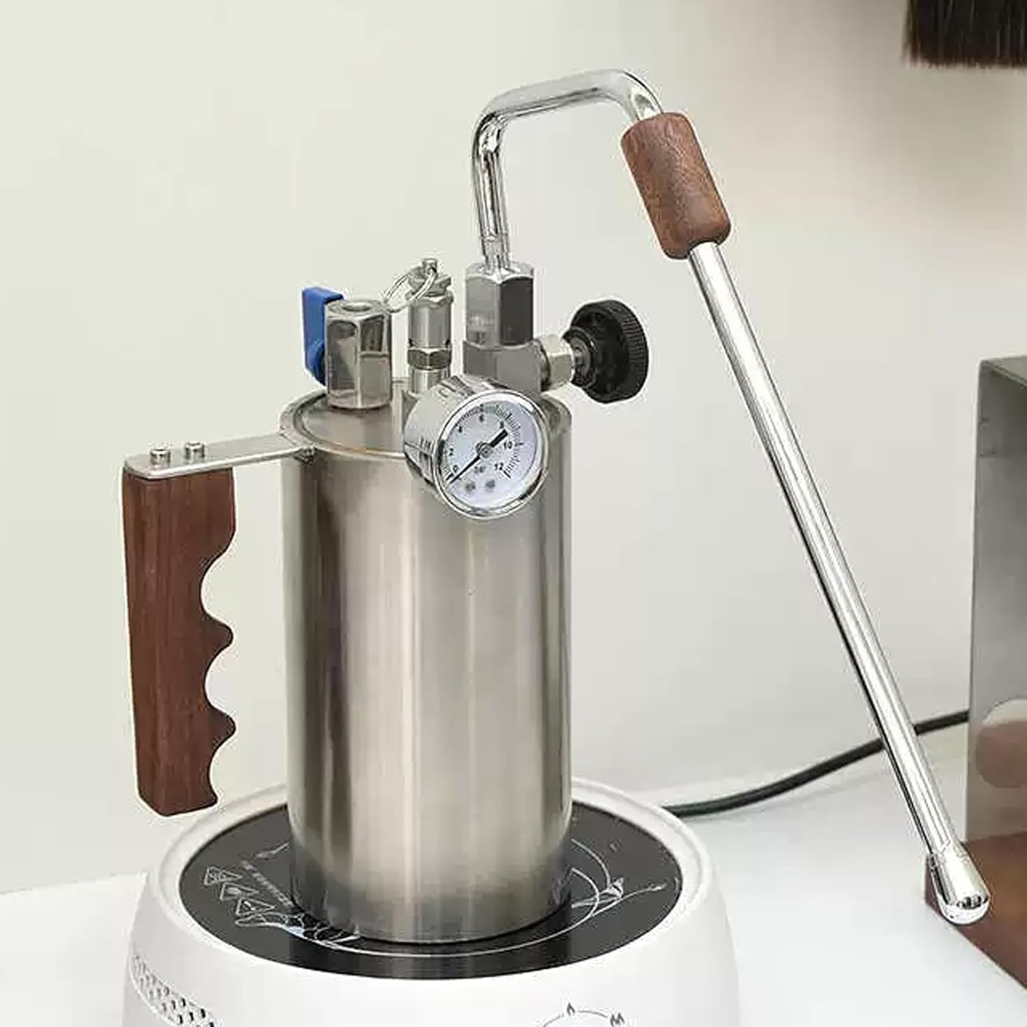 Spieniacz do mleka i parowar ze stali nierdzewnej, pojemność 100-500 ml, dysza z 3 otworami, manometr powietrza, idealny do latte, cappuccino i gorącej czekolady