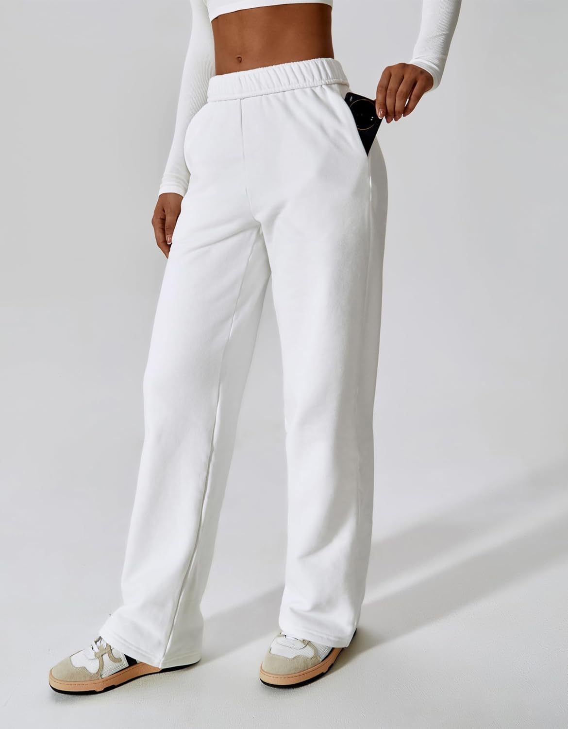 ABOCIW Womens Wide Leg Sweatpants Fleece High Waisted Baggy Sweat Pant Athletic Joggers Lough Pants with Pockets - Image 4