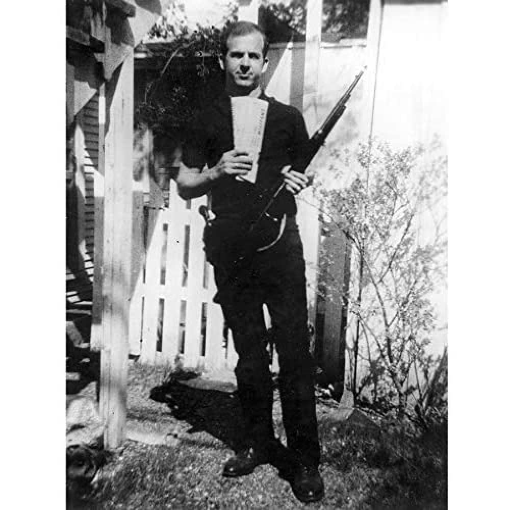 Artery8 JFK Kennedy Assassin Harvey Oswald Backyard Photo Unframed Wall Art Print Poster Home Decor Premium