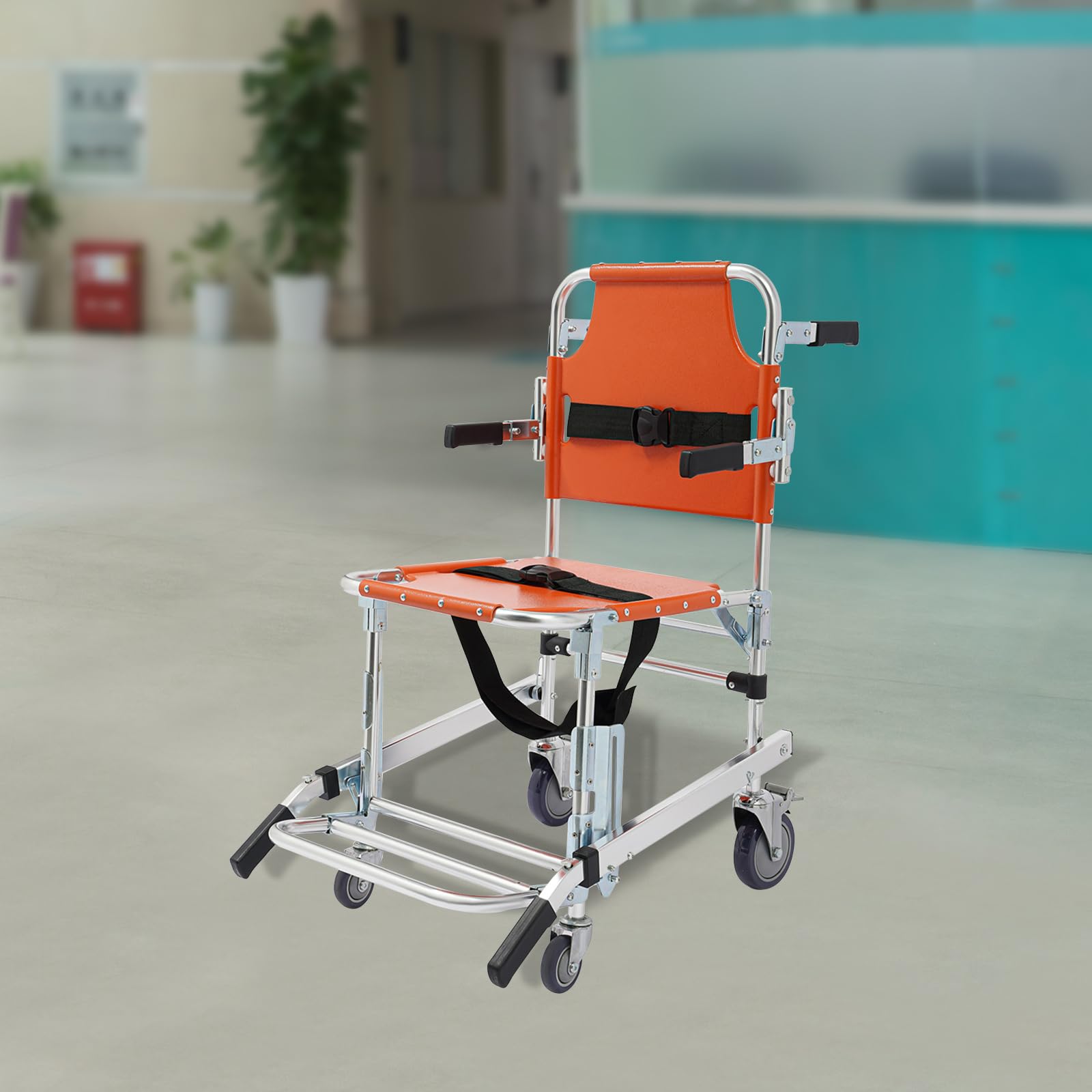 Sedia da trasporto pieghevole, capacità di carico 159 kg, sollevamento scale con cinture di sicurezza, 4 ruote universali, leggera, pieghevole, per anziani e disabili
