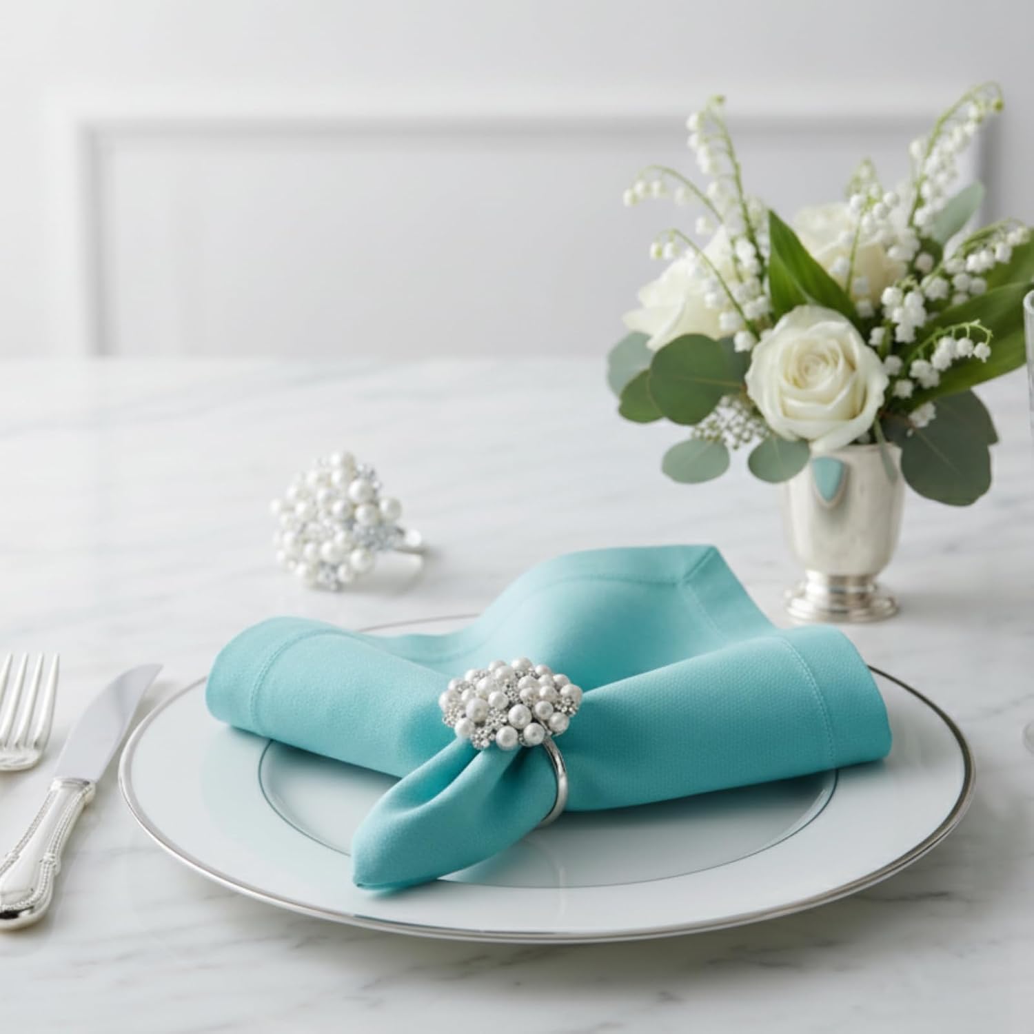 Hotop 12 Pcs Napkin Rings Silver Pearls Round Flower Napkin Buckles
