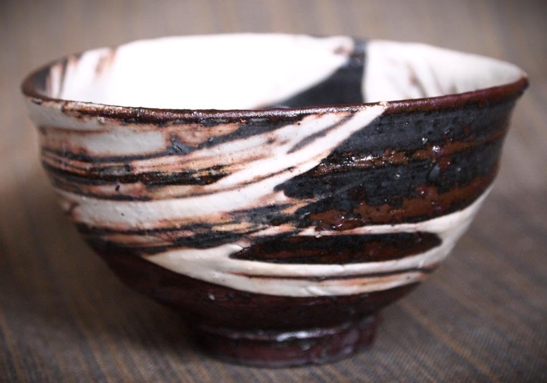 Artist Katsu Tsujimura, Master & Father: Shiro Tsujimura, Brush Guinomi A