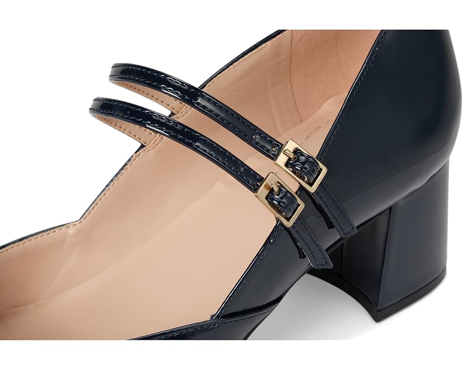 Bandolino Smith - Right View