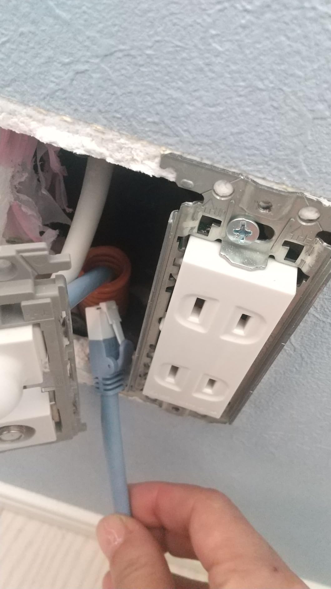 Amazon.co.jp: エレコム LANケーブル CAT6A 50m ツメが折れない 爪折れ防止コネクタ スタンダード ブルー LD ...