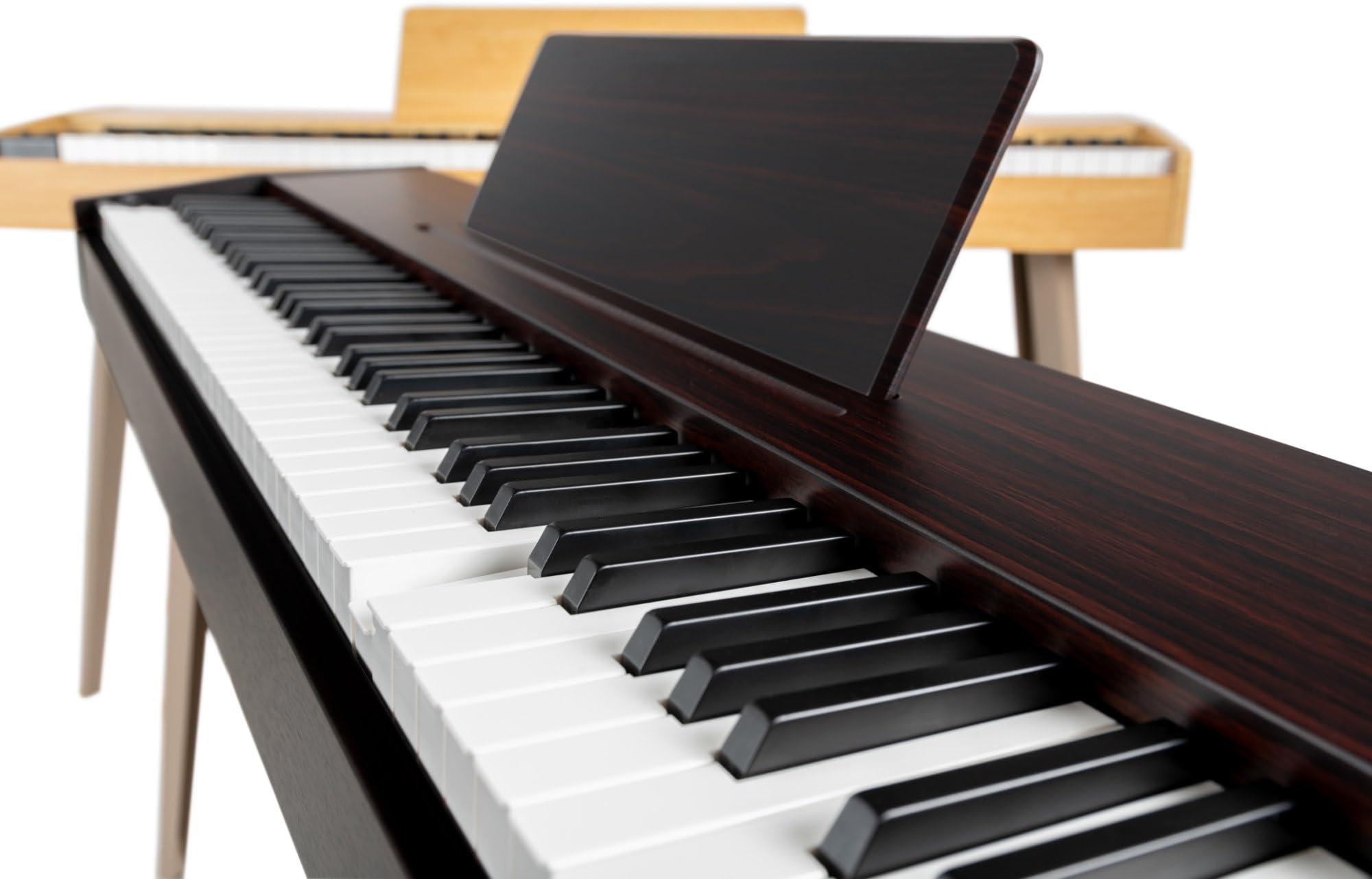 McGrey DP-17 WD Design Piano noce scuro, Polifonia a 128 voci, Off) | 88 tasti pesati con meccanica a martello, Dinamica di tocco (On, Off), 80 brani demo interni, 128 suoni, 3 pedali (Sustain