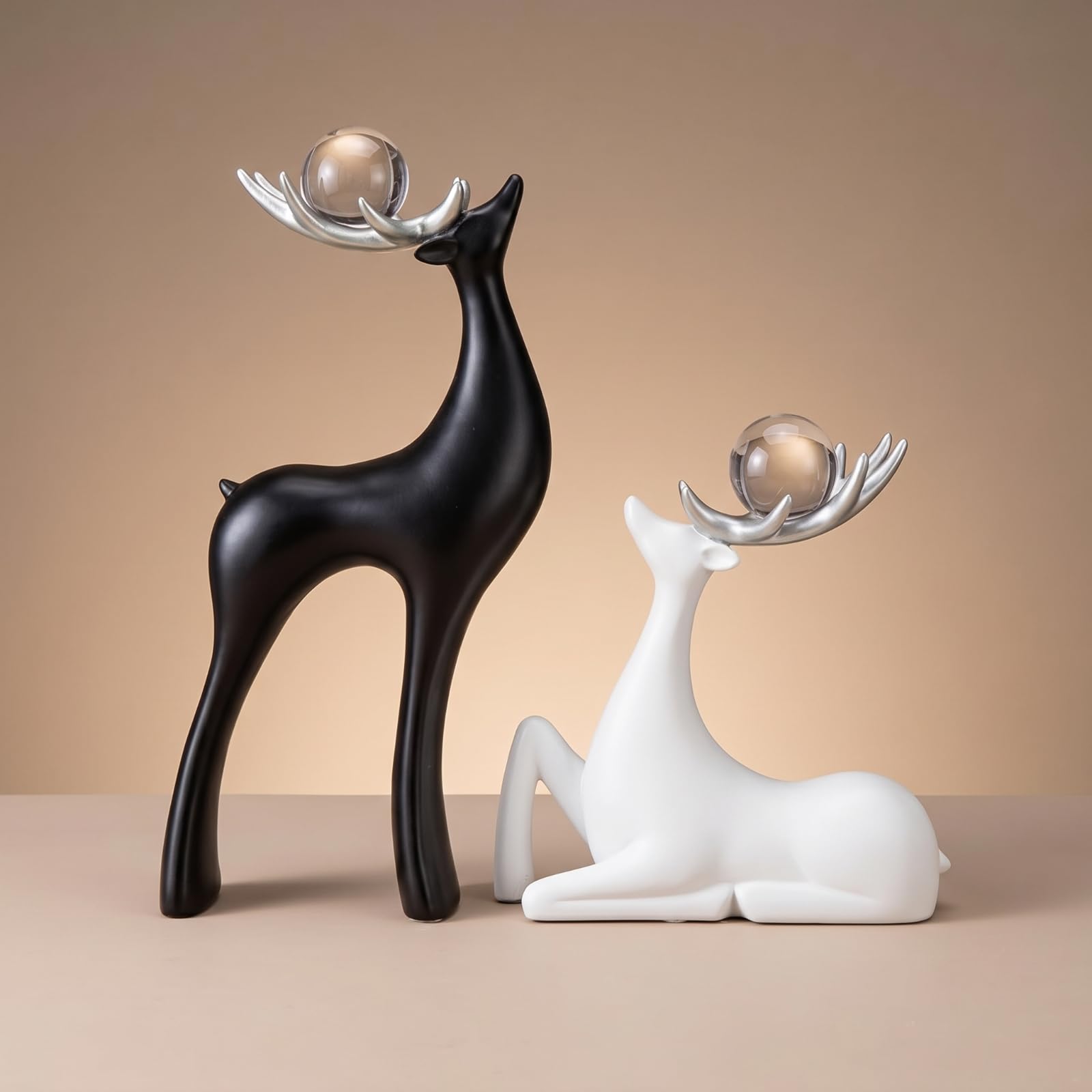 2 Pezzi Statuette di Animale con Sfera Moderno Statuine Decorative Scultoreo Sculture per Soggiorno, Ingresso