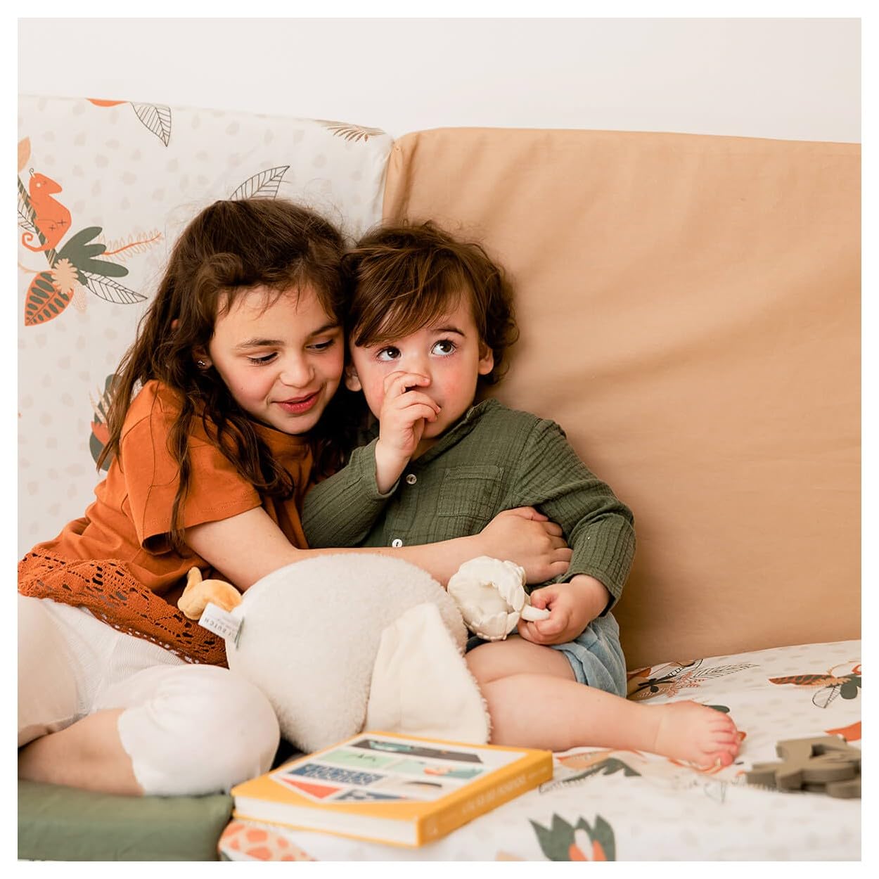 Tinéo - Maxi tapis d'éveil imprimé jungle Amazonie - Tapis de jeux bébé et tapis de motricité bébé en mousse déhoussable et pliable - Multifonction 5 en 1 - Grande surface de jeu - Dès la naissance