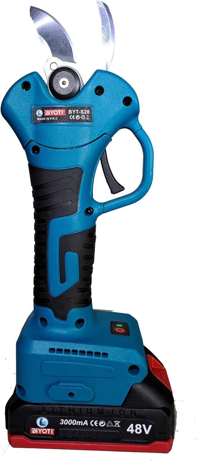 KIT POTATURA A BATTERIE: MOTOSEGA + FORBICI + ASTA 240CM