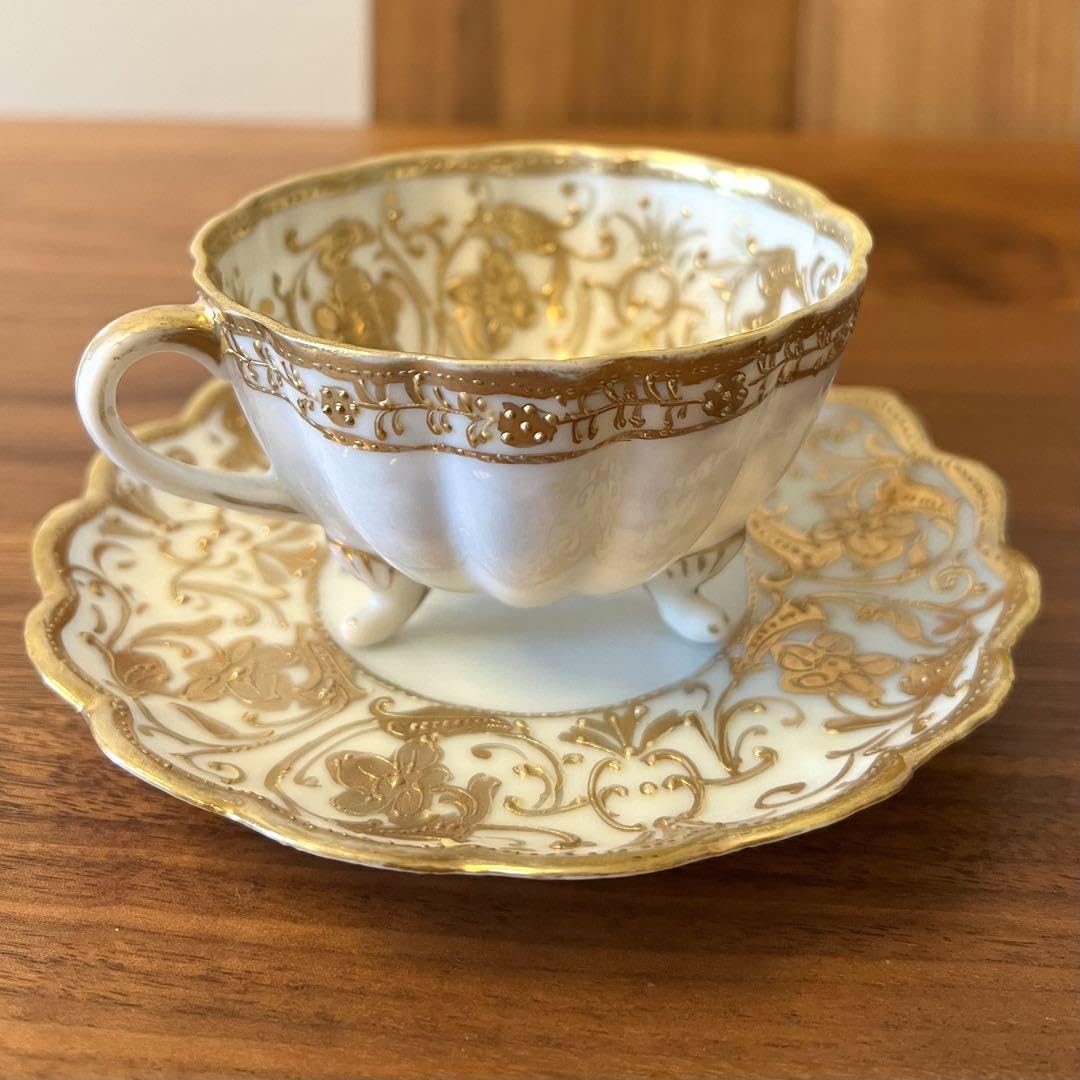 Amazon.co.jp: 明治時代オールドノリタケメープルリーフ金彩カップ 