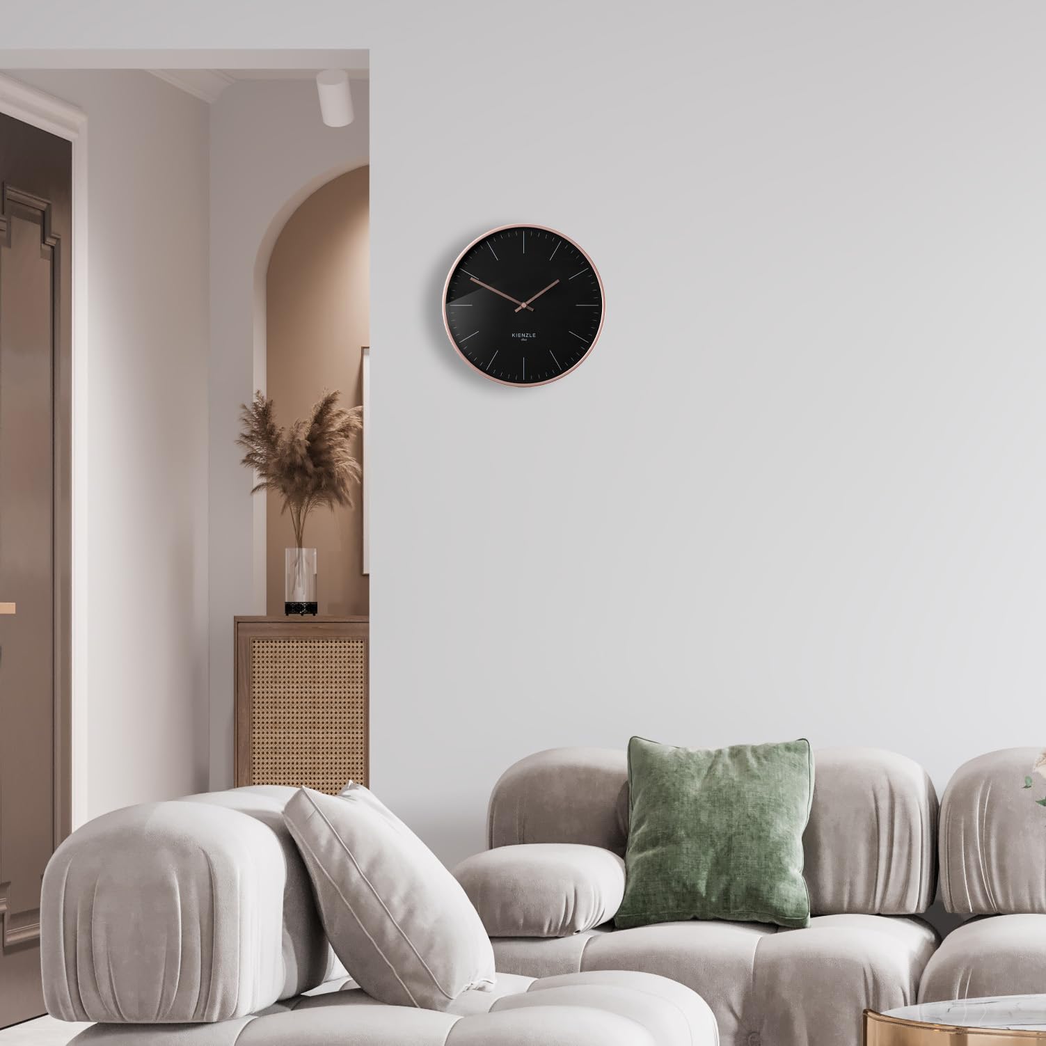 Kienzle Modern Funkwanduhr DCF leise Aluminium 25 cm Roségold Schwarz | Automatische Zeiteinstellung, geräuschloses Uhrwerk, Aluminiumrahmen, Ziffernblatt schwarz, 1 AA Batterie erforderlich